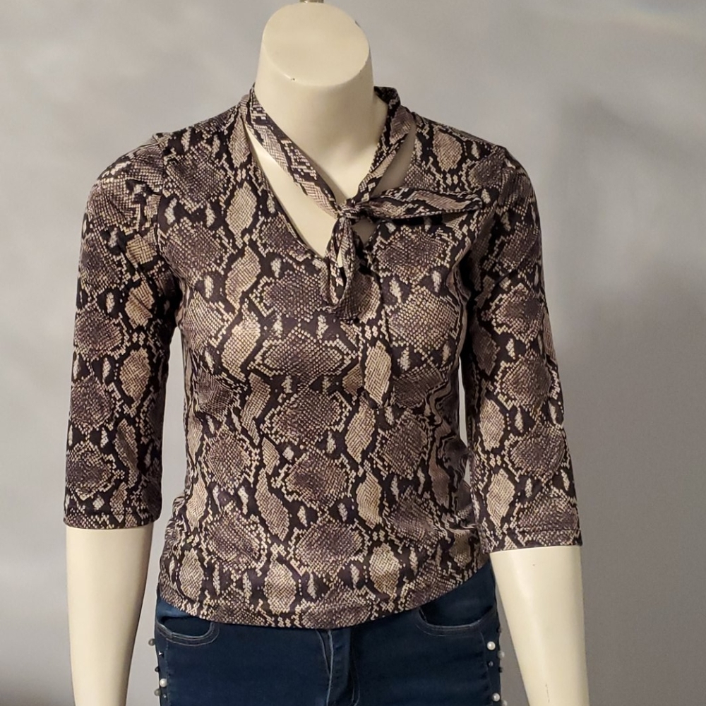 Snake skin print top